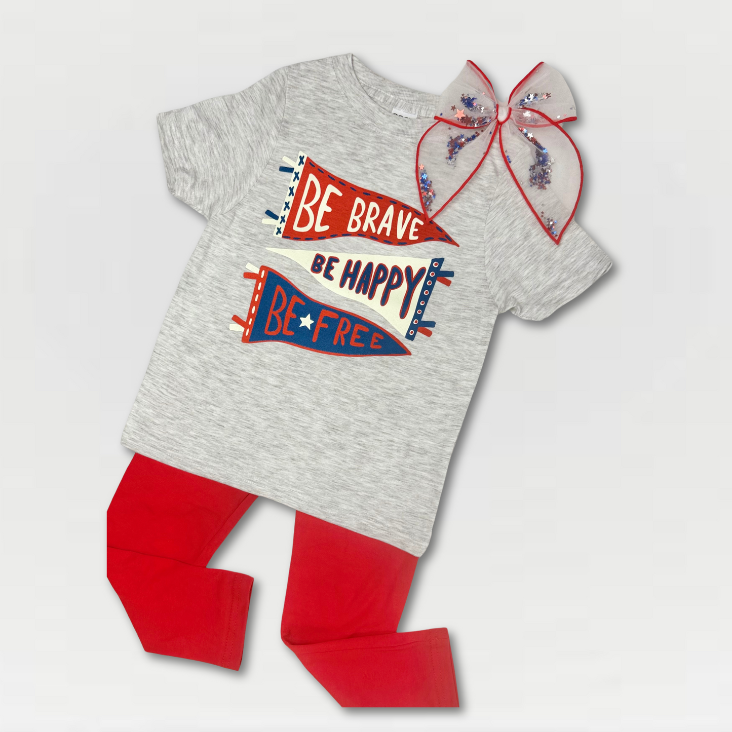 Unisex Americana Pennant Short Sleeved Tee