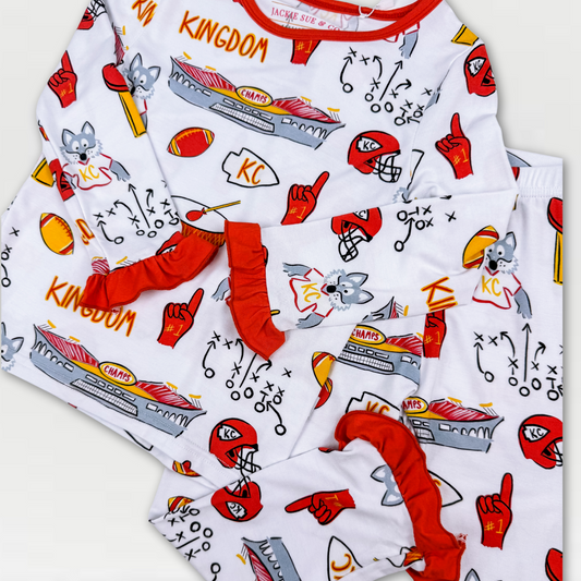 Kingdom Print 2-Piece Ruffled Bamboo Pajama
