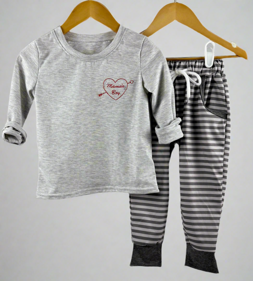 Heather Grey Long Sleeve Boys Valentine Tee – "Mama’s Boy" with Heart & Arrow Embroidery