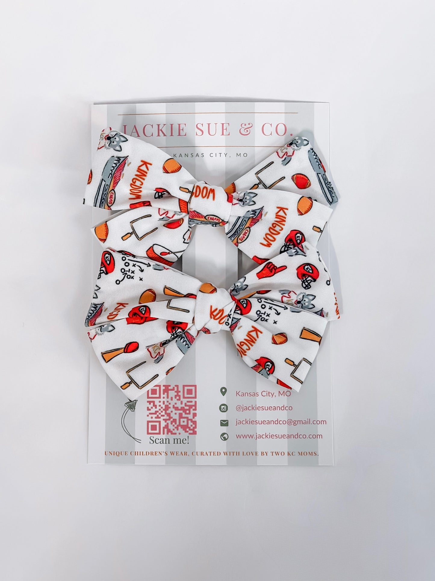 Kingdom Print Pigtail Bow Set